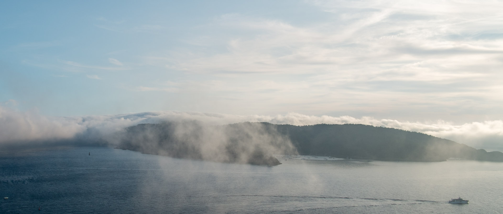 Nuages sur Port-Cros.