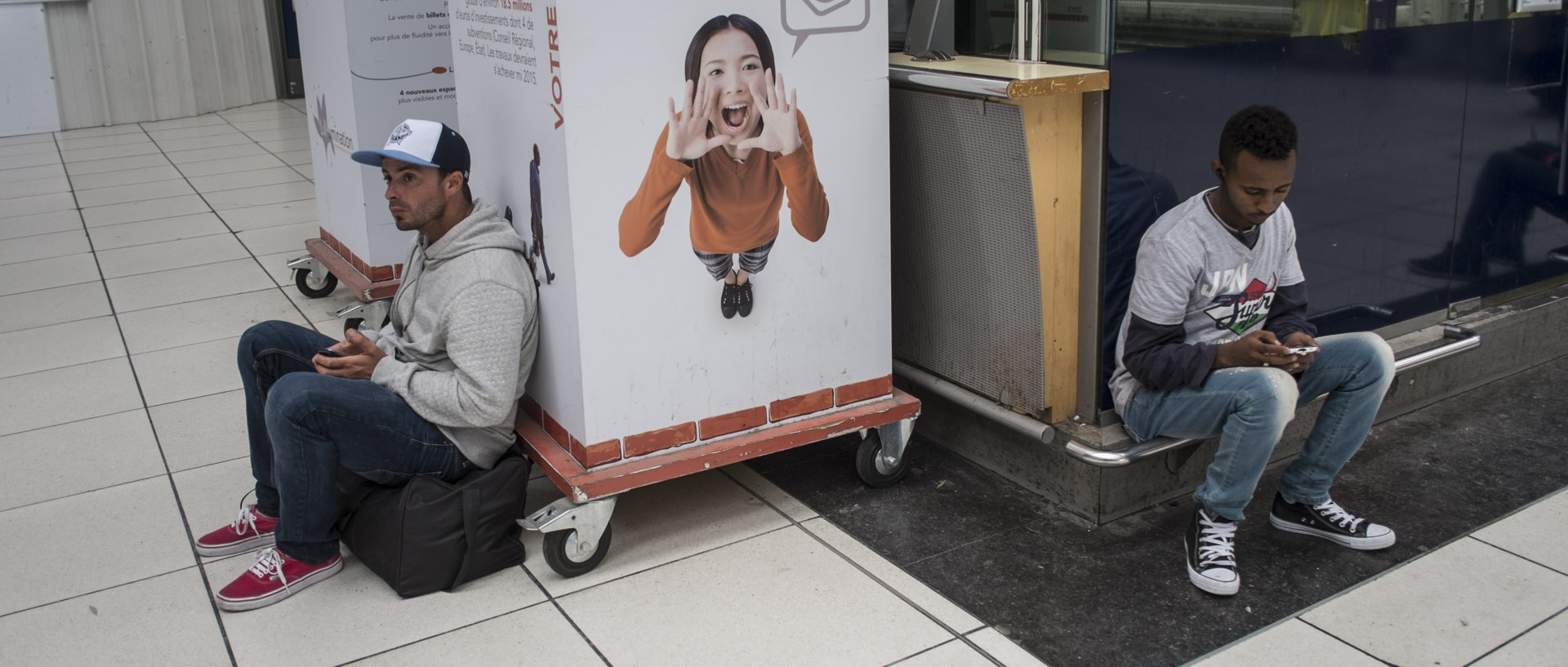 Attente / Waiting Lundi 16 juin juin 2014, 19:44, gare Lille Flandres