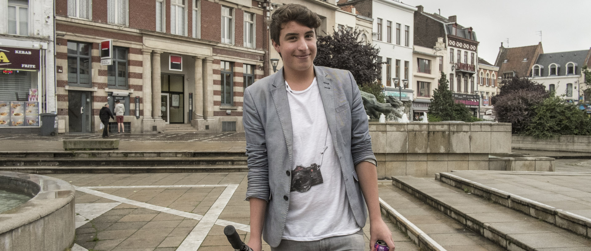 Trompe-l'oeil / Trompe-l'oeil Vendredi 11 juillet 2014, 16:26, Grande Place, Tourcoing