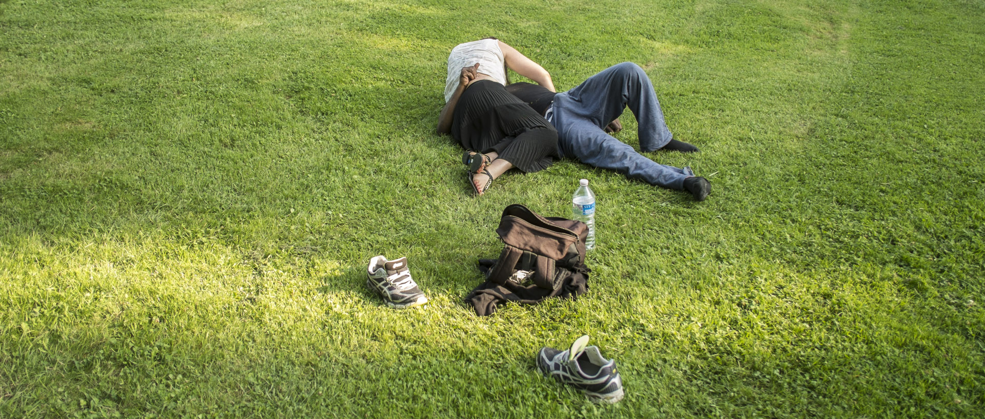 Etreinte / Embrace Jeudi 17 juillet 2014, 19:18, parc Henri-Matisse, Lille