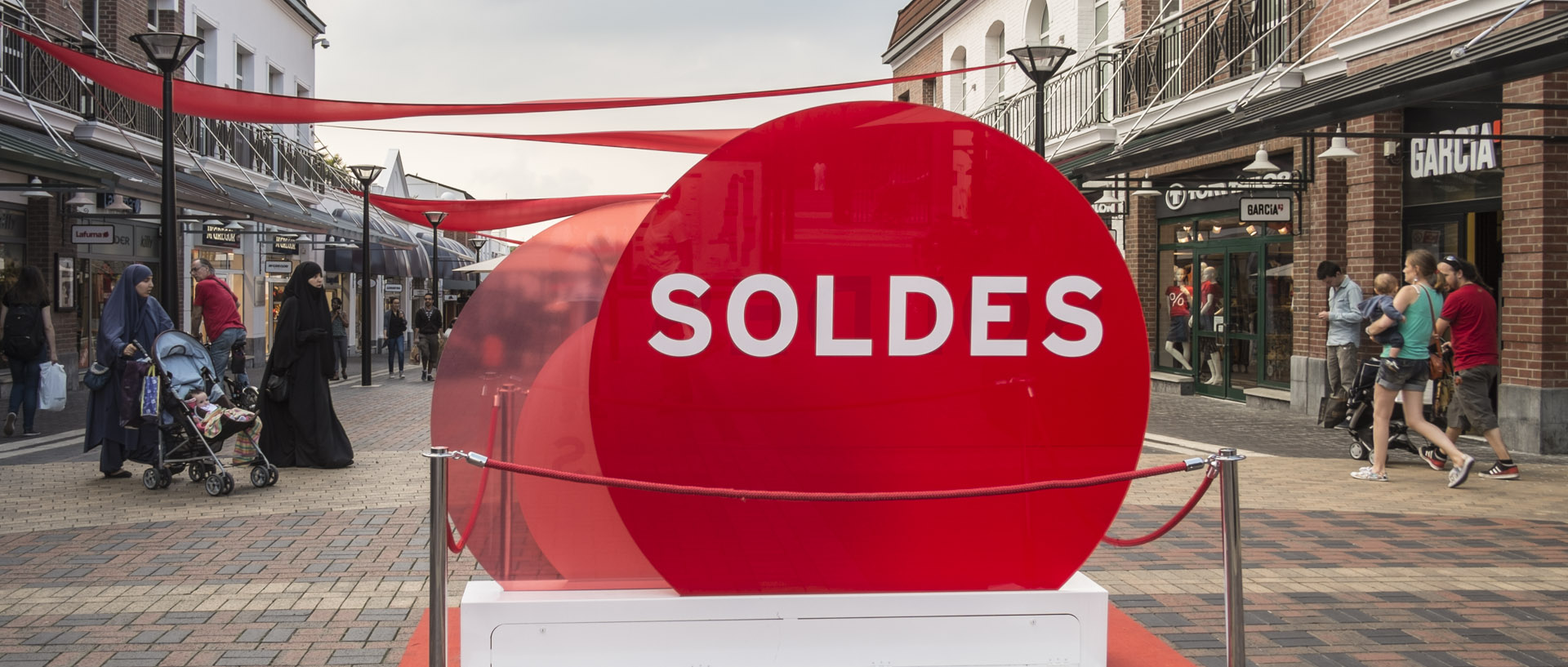 Soldes / Sales Vendredi 25 juillet 2014, 18:41, Max Arthur Glen, Roubaix